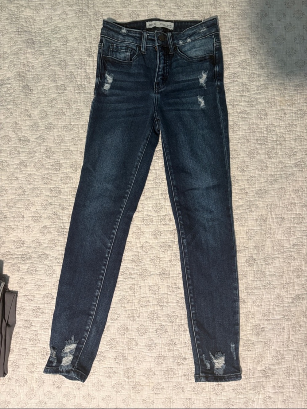 BKE Women's Dark Blue Distressed Skinny Jeans